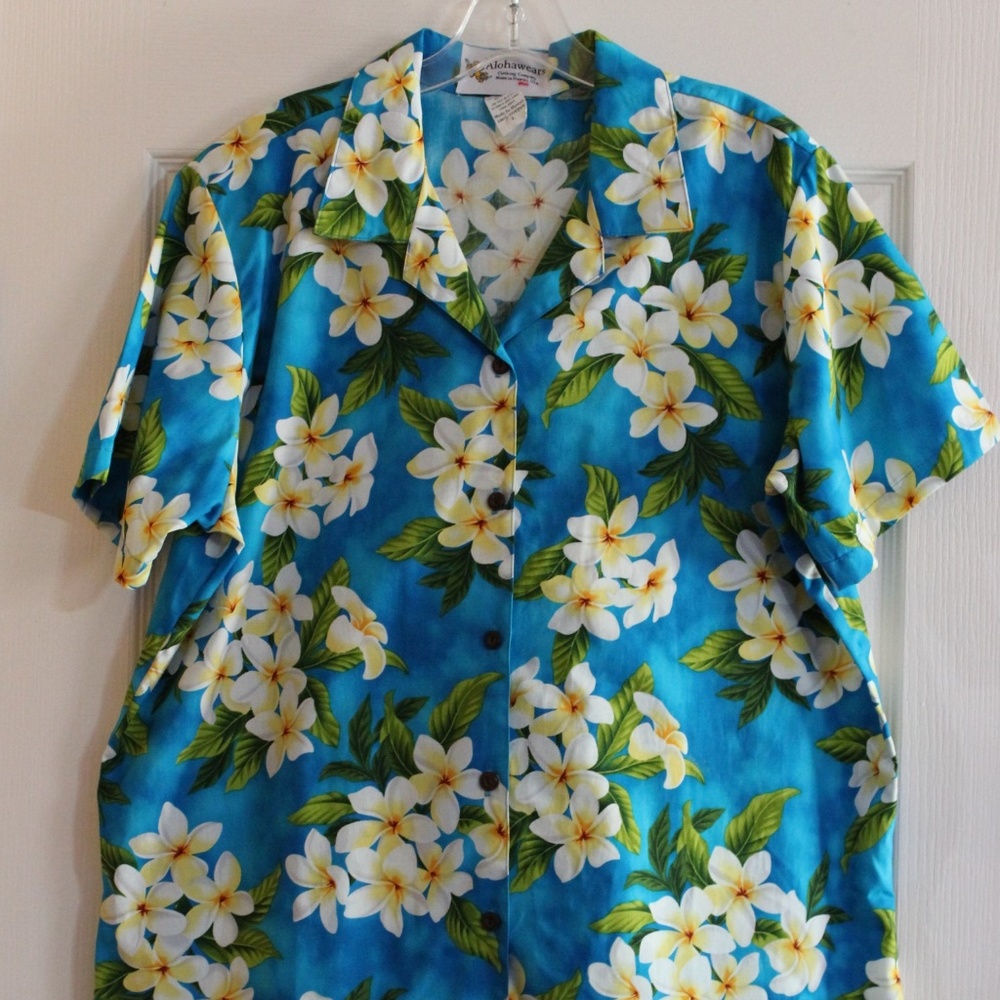 Alohawears mens large Hawaii made shirt! new !
